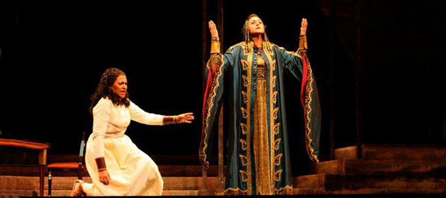 Lori and Mary Phillips as Aida and Amneris